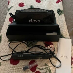 Xtava Black Hair Straightener